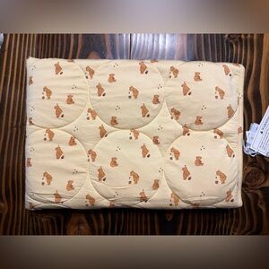 NWT Kate Quinn Pooh Bear Quilt